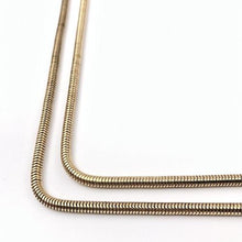 Laden Sie das Bild in den Galerie-Viewer, Handykette Snake Chain Gold Samsung Galaxy S10e
